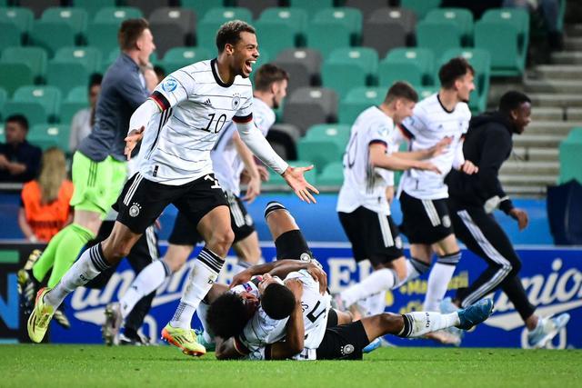 世界杯-姆巴佩2球 法国3-0完胜瑞典将战巴拉圭